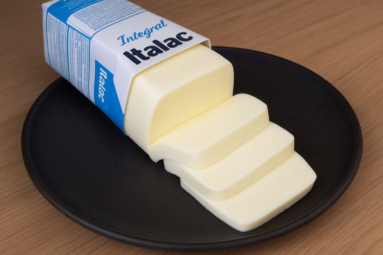 1kg de Queijo com 1 Litro de Leite